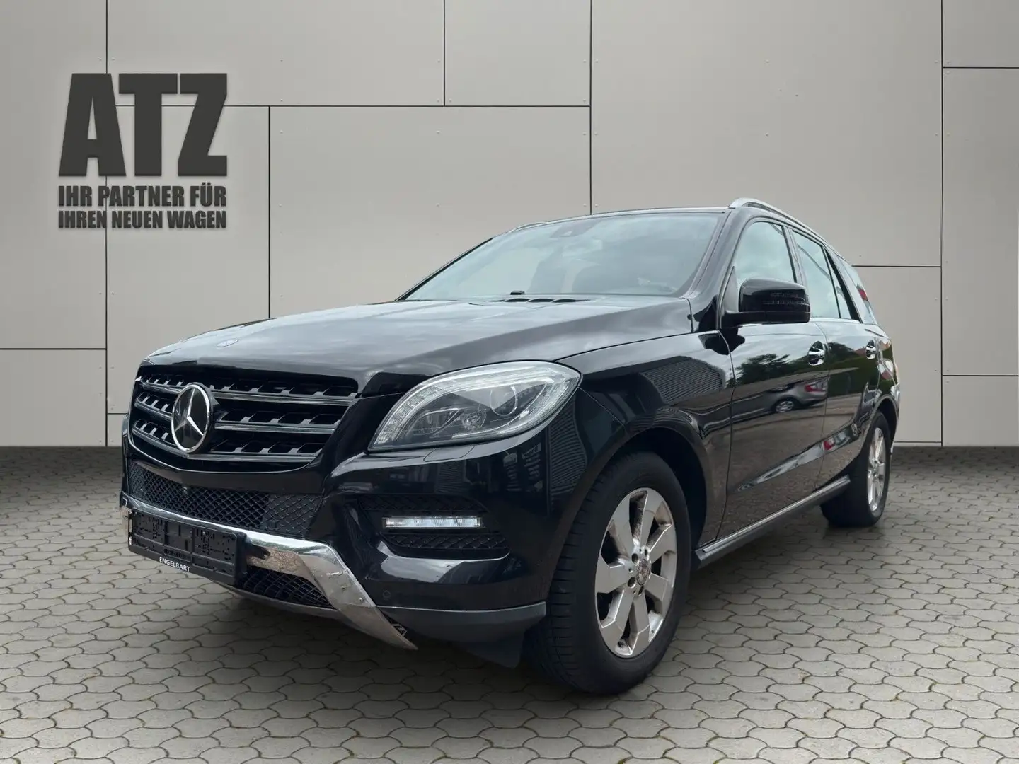Mercedes-Benz ML 350 CDI BlueTec Distronic*360Kamera*AHK*TÜV Schwarz - 1