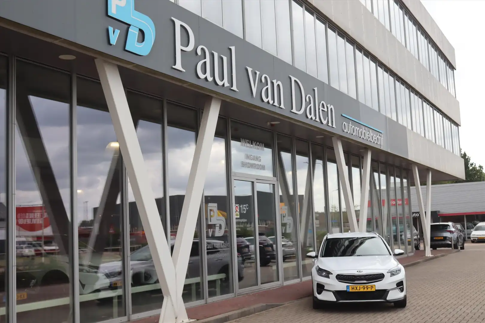 Kia XCeed 1.6 GDi PHEV 141PK AUTOMAAT DYNAMICLINE Navi | Cam Wit - 2