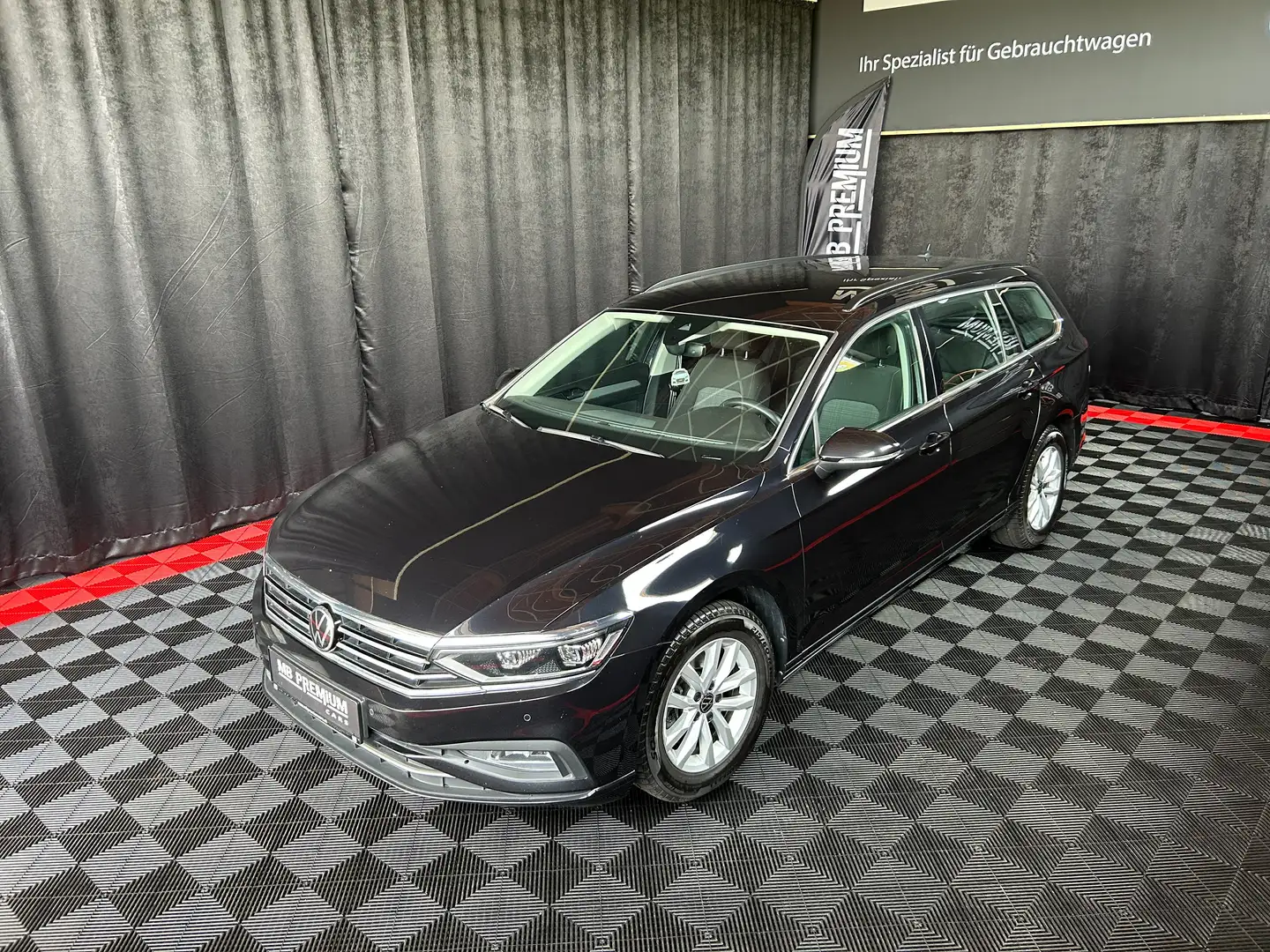 Volkswagen Passat Variant Business 2l DSG *MATRIX*LED*KAMERA*ACC* Noir - 1