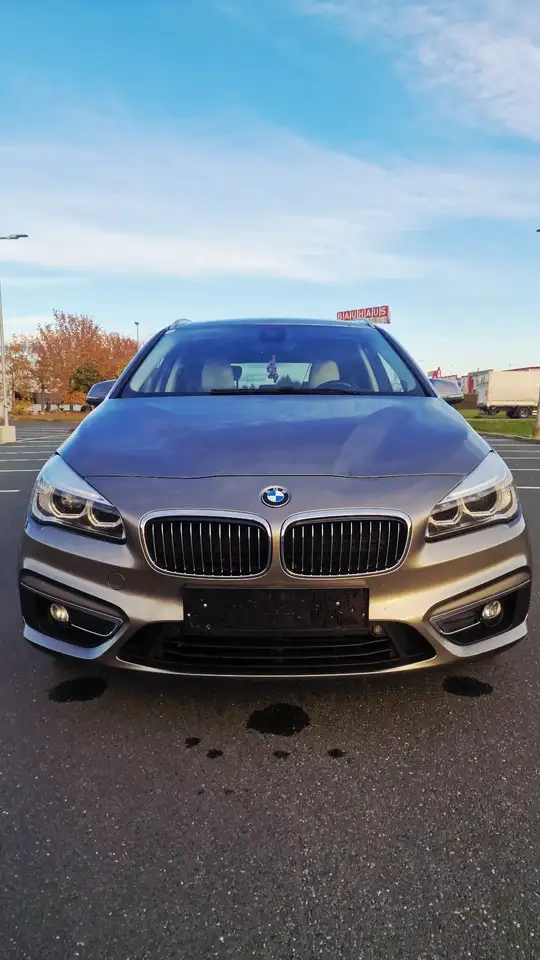 BMW 220