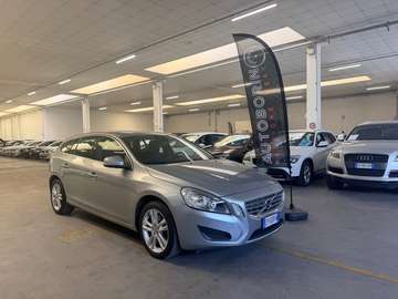 V60 I 2012 1.6 d2 (drive) Kinetic powershift