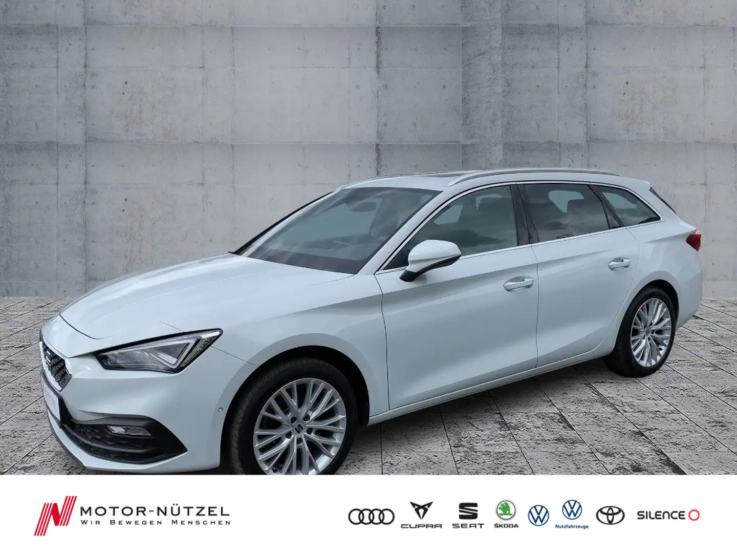 SEAT Leon ST 2.0 TDI DSG X-CELLENCE LED+NAVI+PANO+ACC Weiß - 1