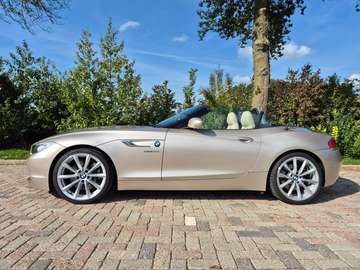 sDrive35i 6 cylinder twin turbo, 7 versnellingen sport Automaat, 225KW (306PK), Orion Silver, Leder, Navigatie