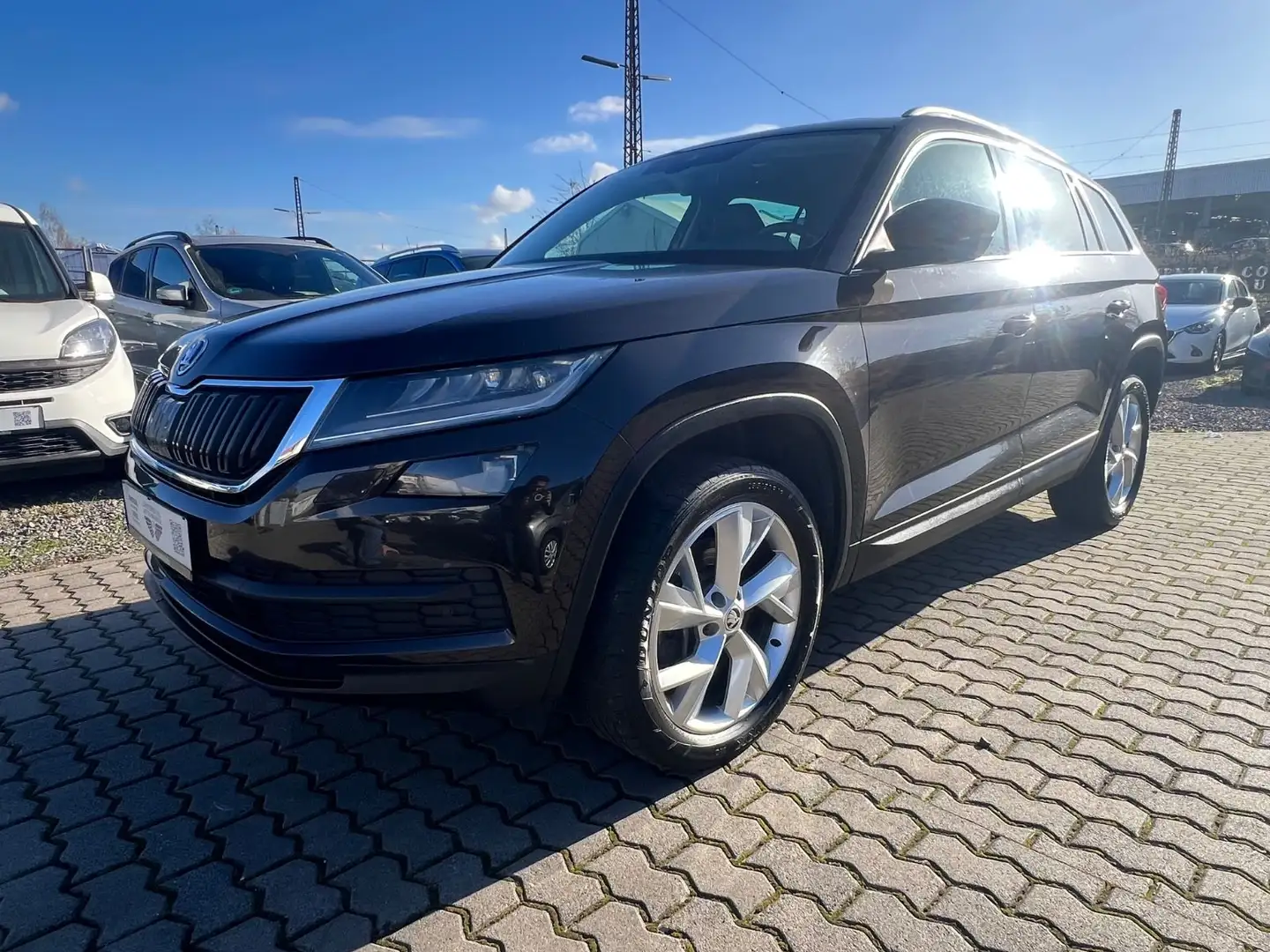 Skoda Kodiaq Style 4x4 AUTOMATIK,SHZ,R-KAMERA Brun - 2