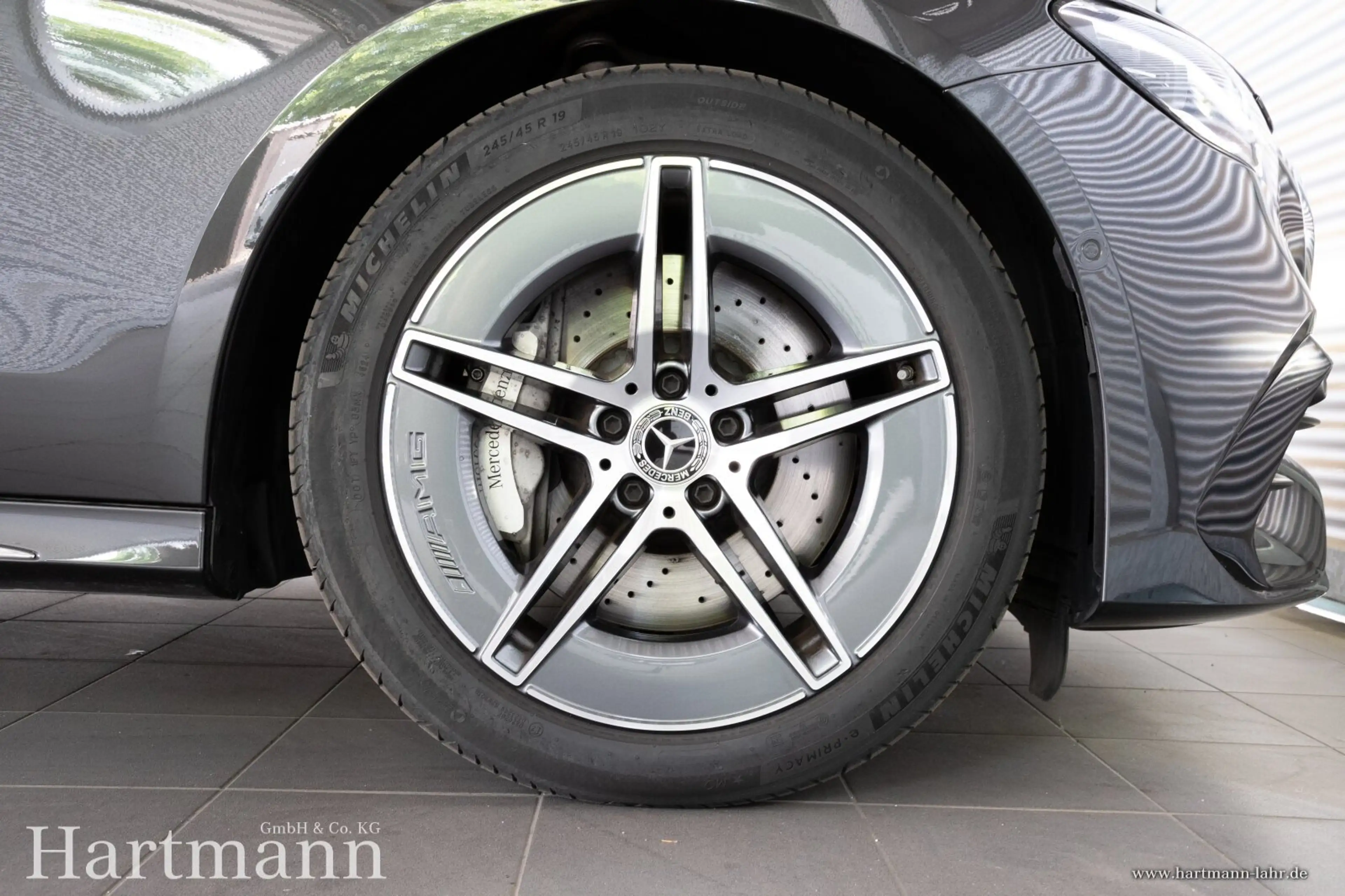 Mercedes-Benz E 450 E 450 T 4M AMG Airmatic Standheizung AHK 4DSound — photo 6