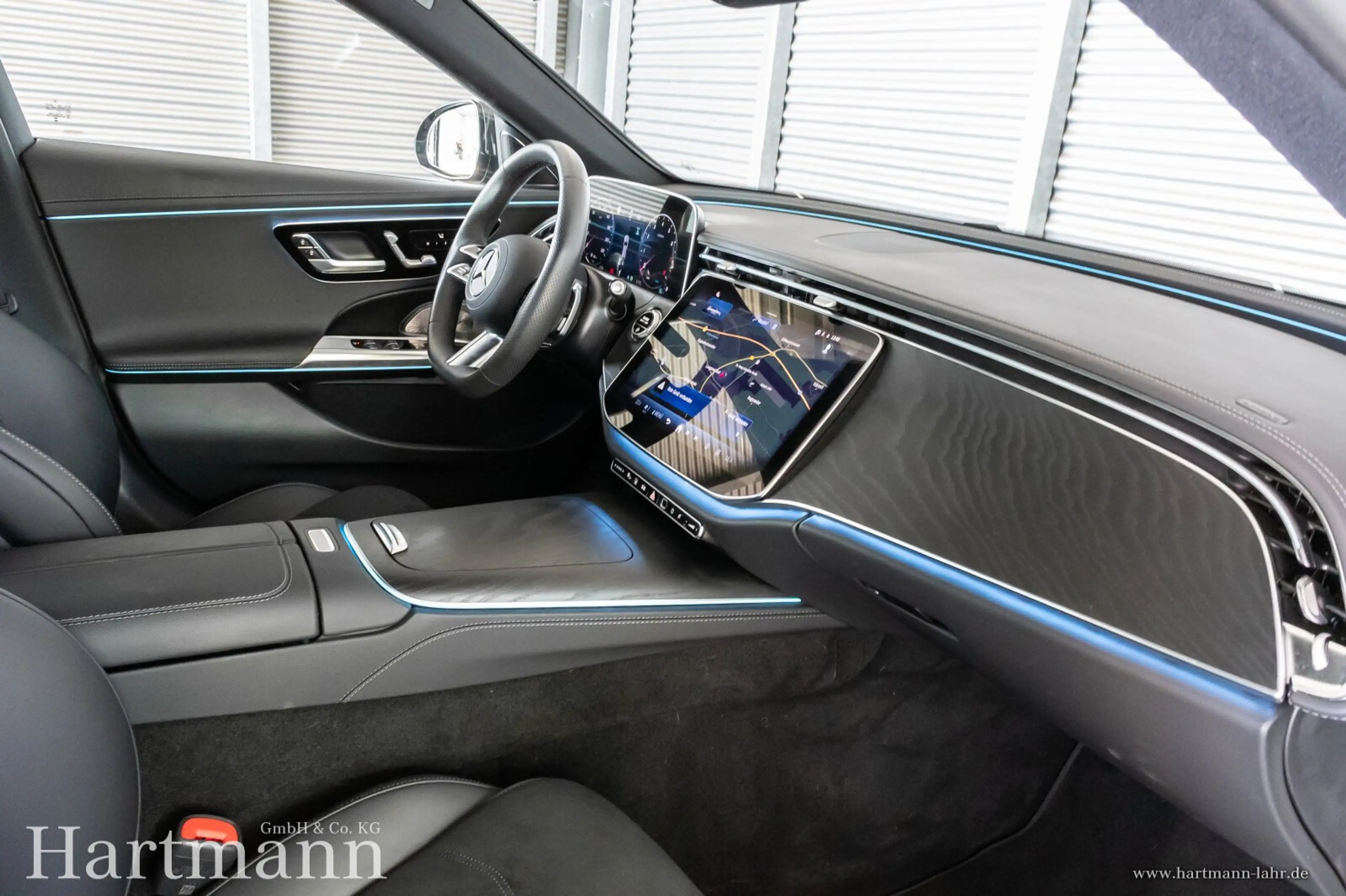 Mercedes-Benz E 450 E 450 T 4M AMG Airmatic Standheizung AHK 4DSound — photo 7