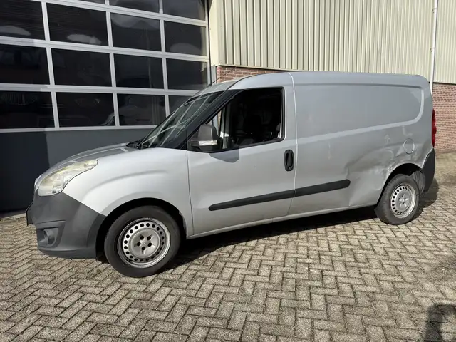 Opel Combo 1.3 CDTi L2H1 ecoFLEX Airco Parkeerschades