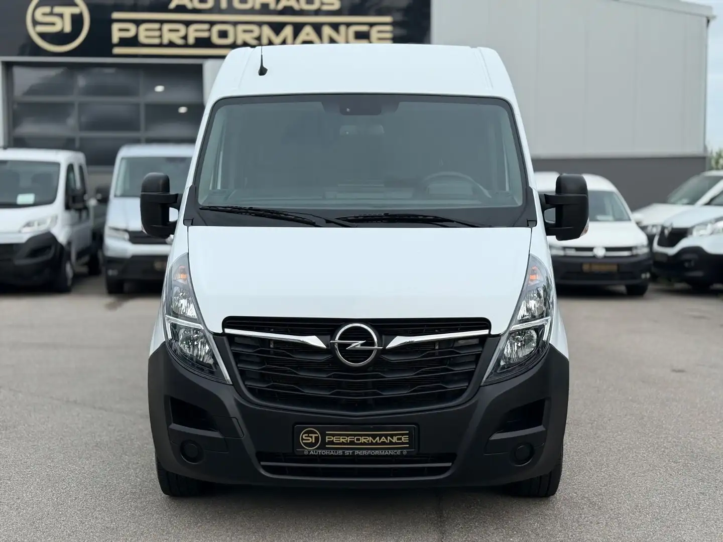 Opel Movano B L2H2 3,5t KLIMA TEMPOMAT KAMERA SCHRANK Weiß - 2