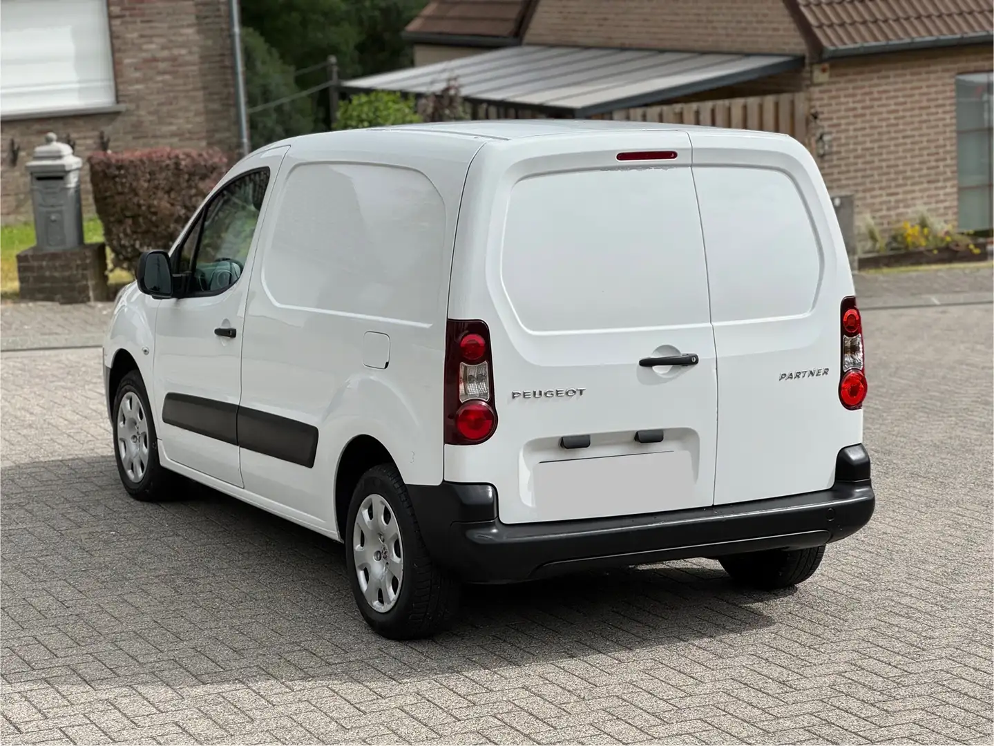 Peugeot Partner 1.6 HDi Euro 5 **128.000**Km 3Places - 2