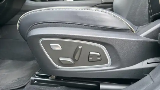 Renault Austral view 15