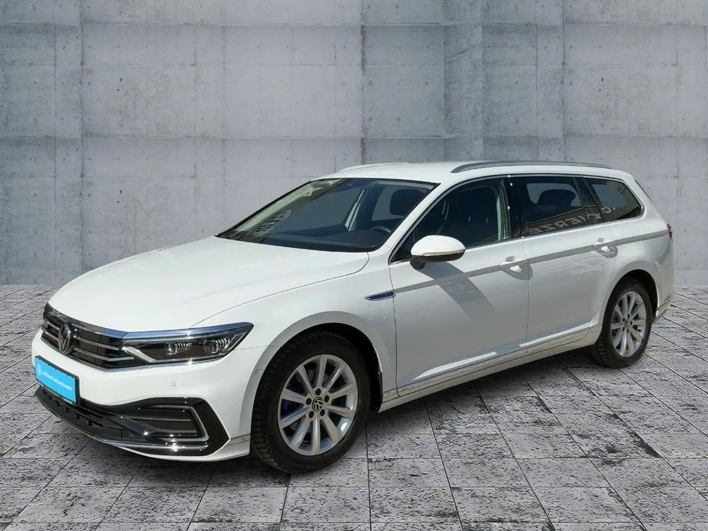 Volkswagen Passat Variant GTE 5JG+MATRIX+NAV+AHK+ACC+SHZ+18 Weiß - 2