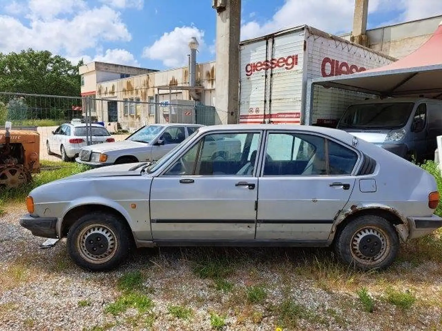 Alfa Romeo Alfasud 1.2 4p 5m - DA RESTAURO - Argento - 2