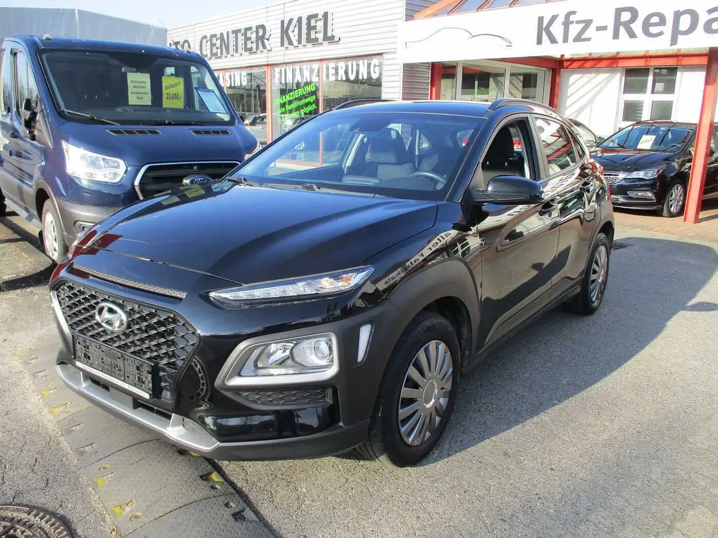 Hyundai KONA 1.0T-GDI Select *Tempomat*Scheckheft gepfl. Zwart - 1