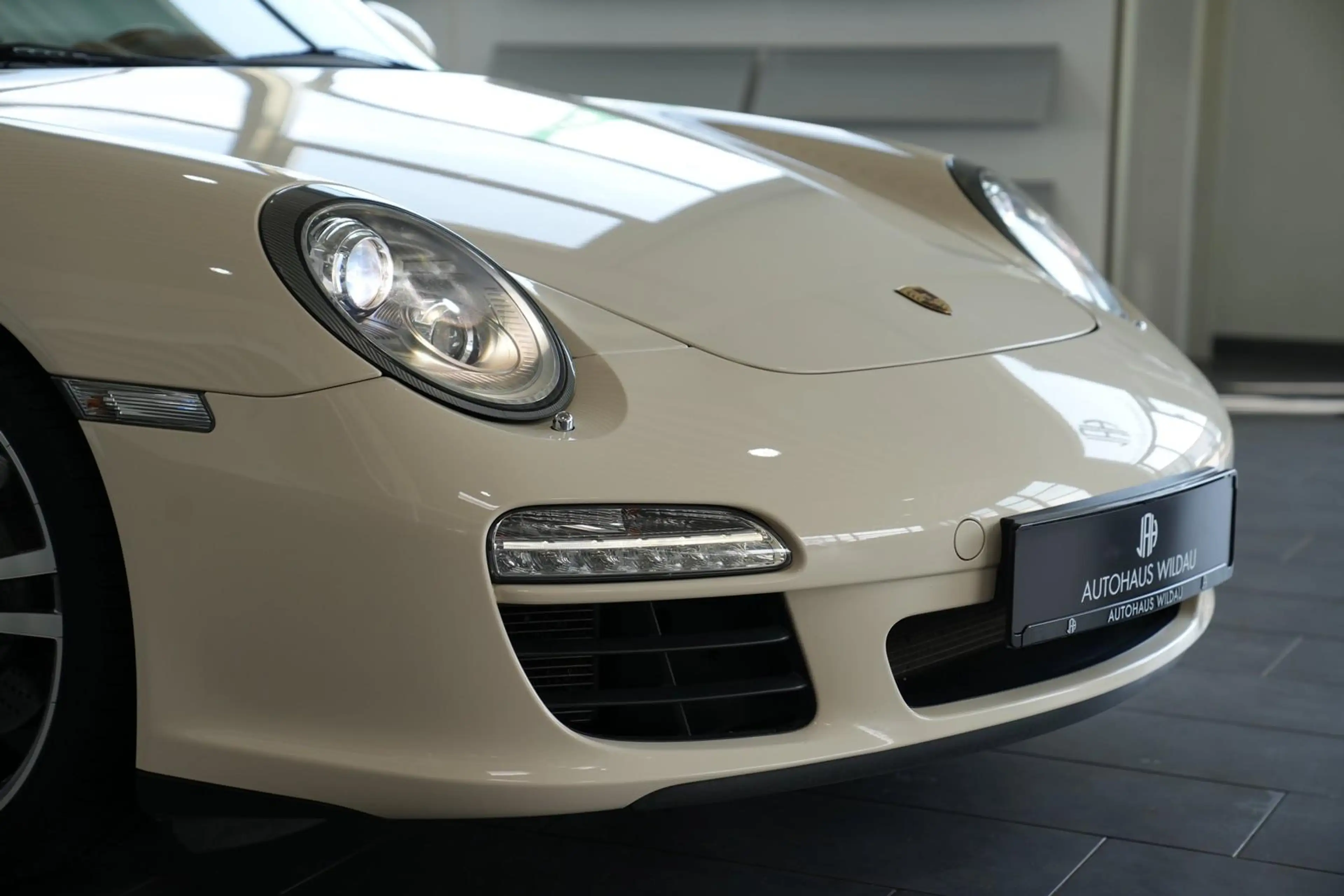 Porsche 911 Carrera S Cabrio *PTS*Sonderlackierung — photo 11