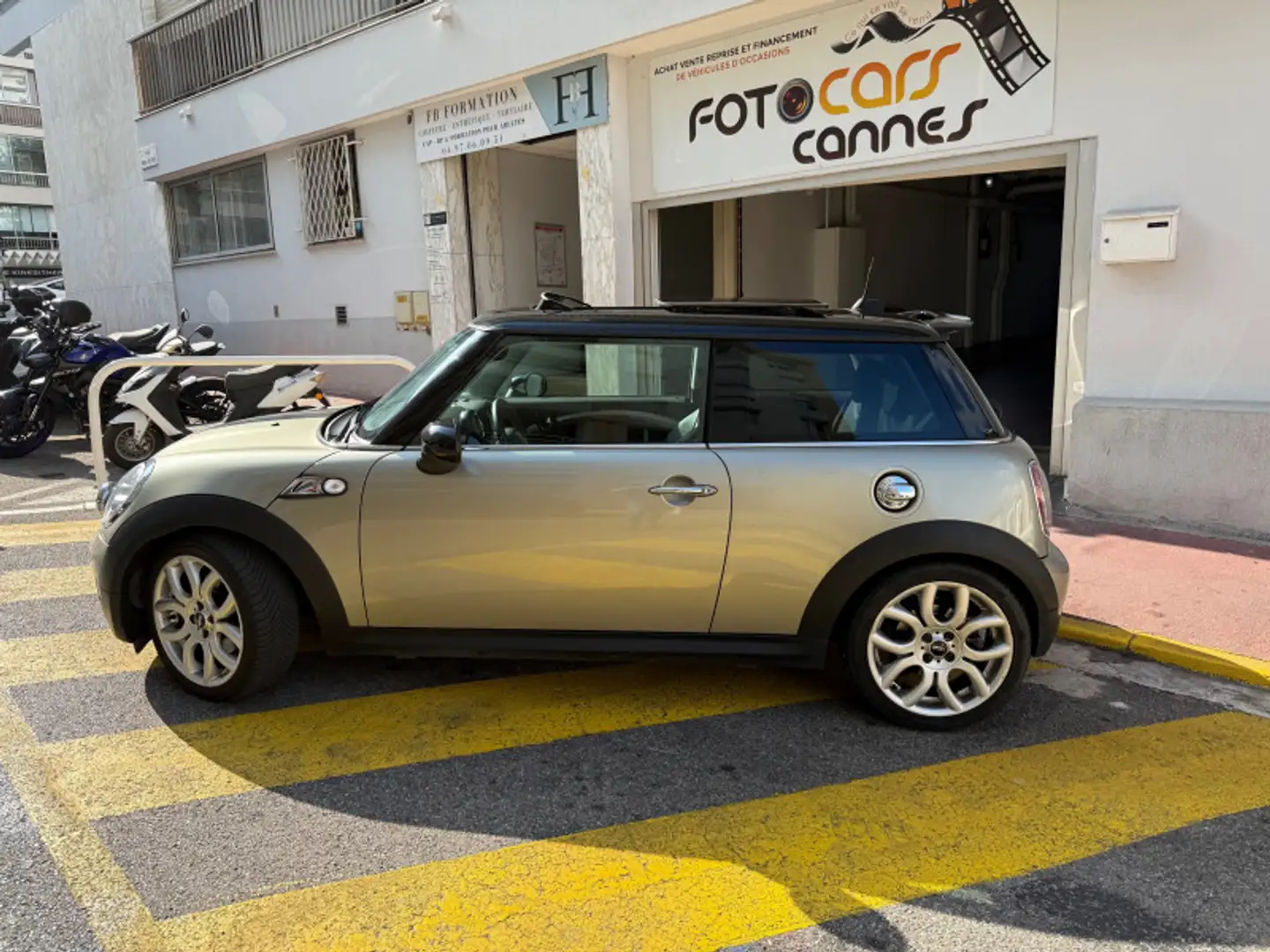 MINI Cooper S COOPER S 175CH BVA Brun - 2