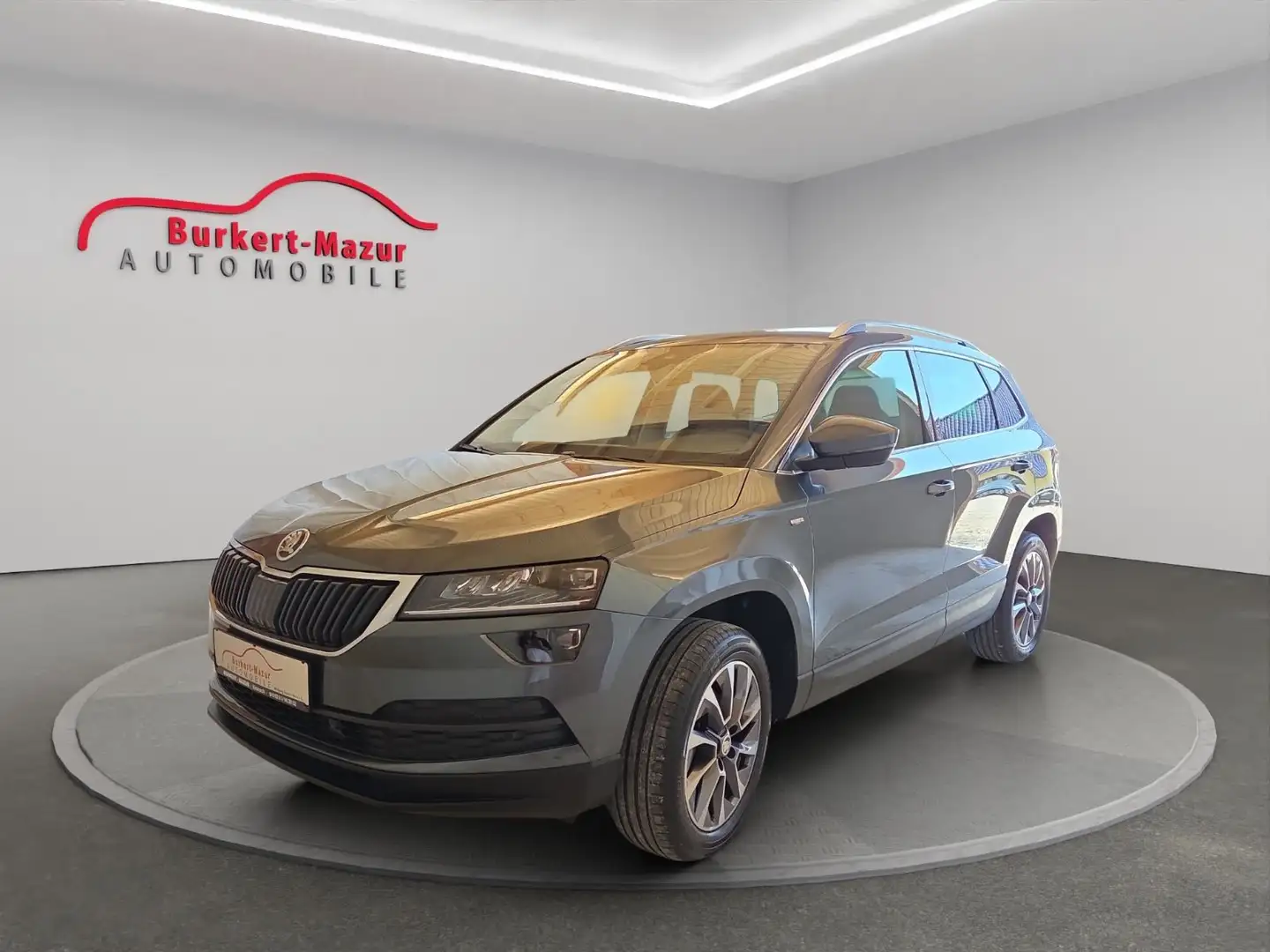 Skoda Karoq 1.5 TSI ACT Drive 125*1.HD*NAVI*DAB* Grau - 1