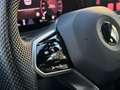 Volkswagen Golf R-Line 1.5 eTSI / CarPlay / Camera / Automaat Noir - thumbnail 20