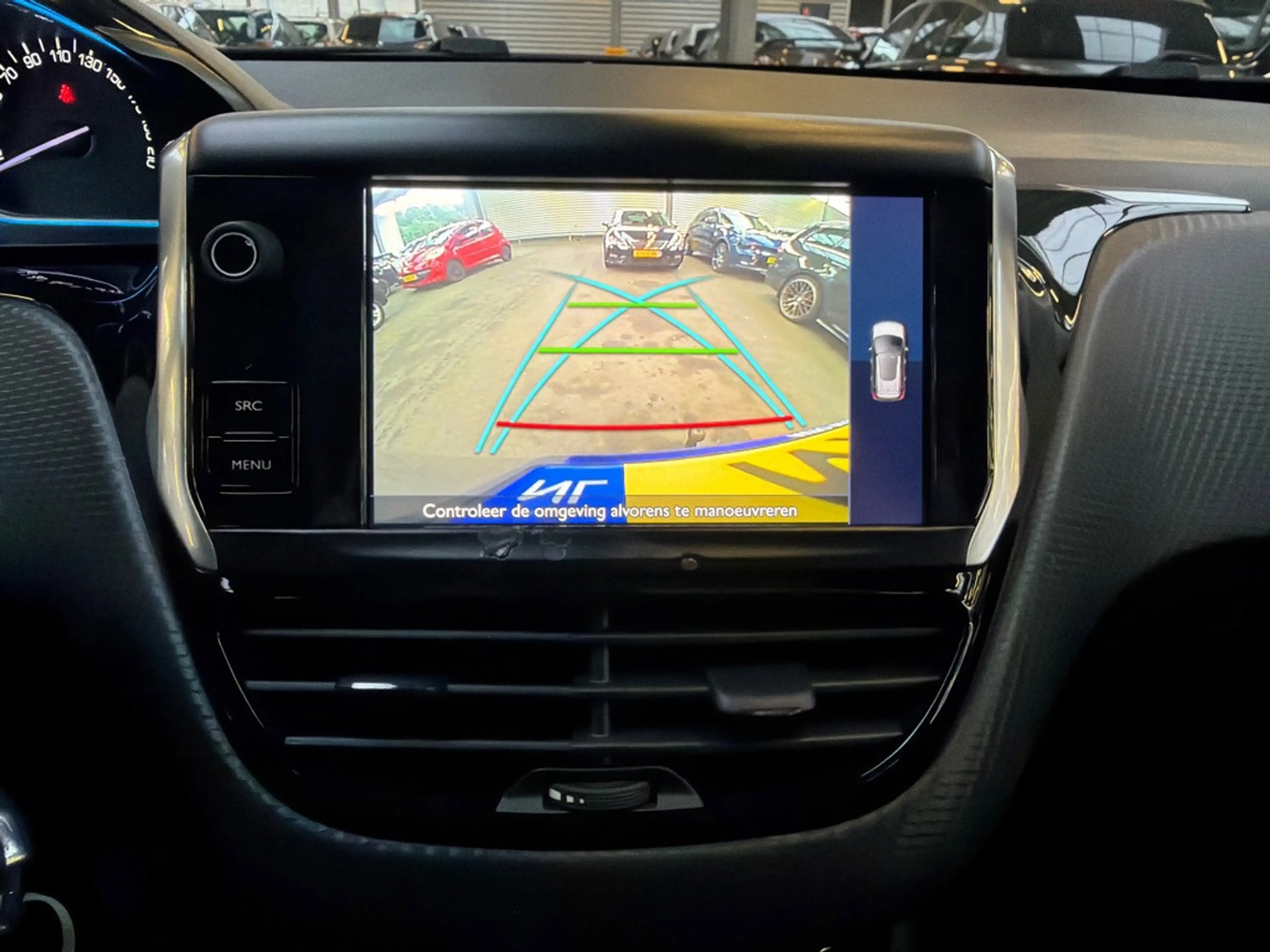 Peugeot 2008 1.2 PureTech Allure — photo 15