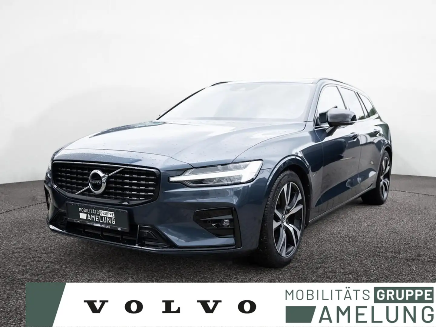 Volvo V60 B4 R-Design SHZ KAMERA NAVI W-LAN AHK LED Blau - 1
