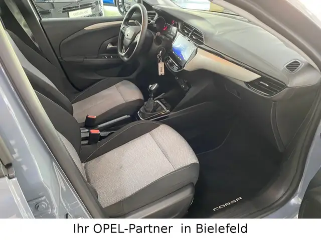 Opel Corsa view 11