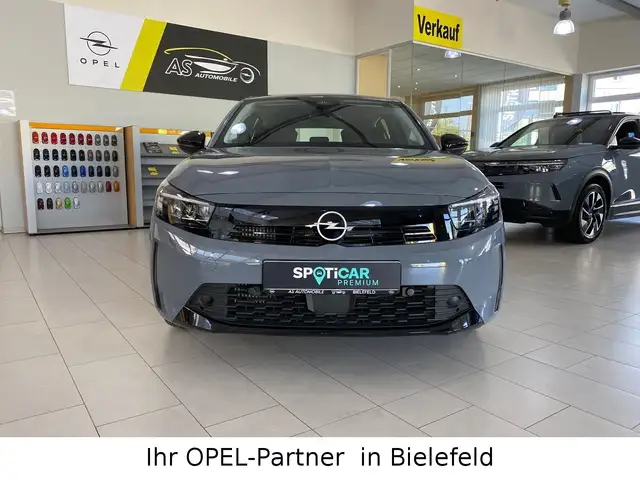 Opel Corsa view 2