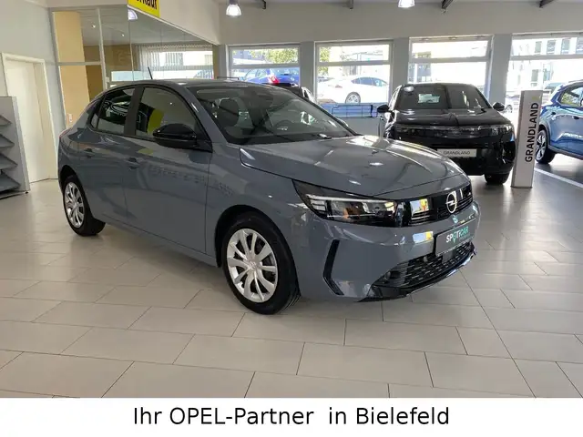 Opel Corsa view 3