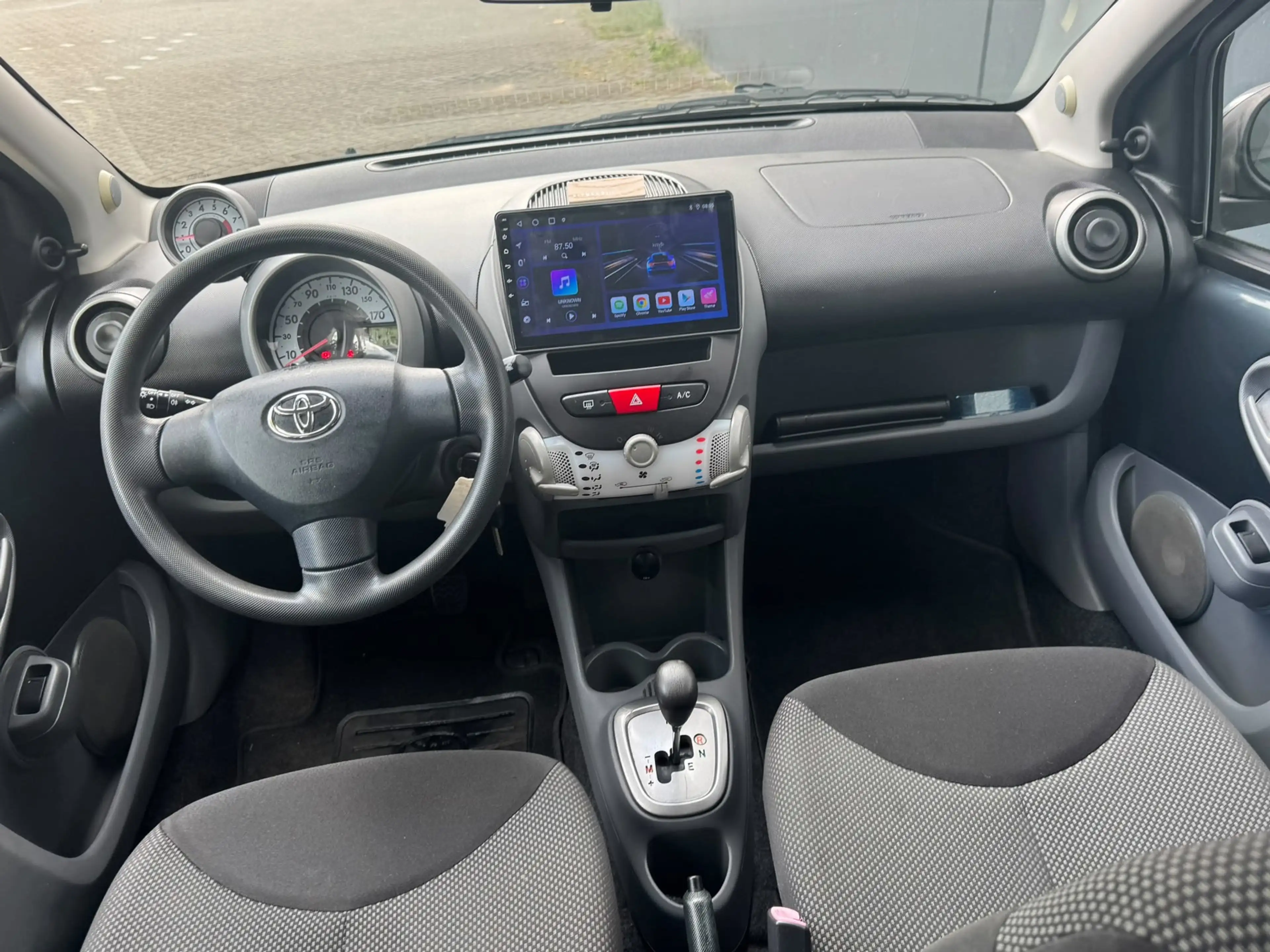 Toyota Aygo 1.0-12V Comfort Automaat Airco Carplay 65777 km na — photo 2