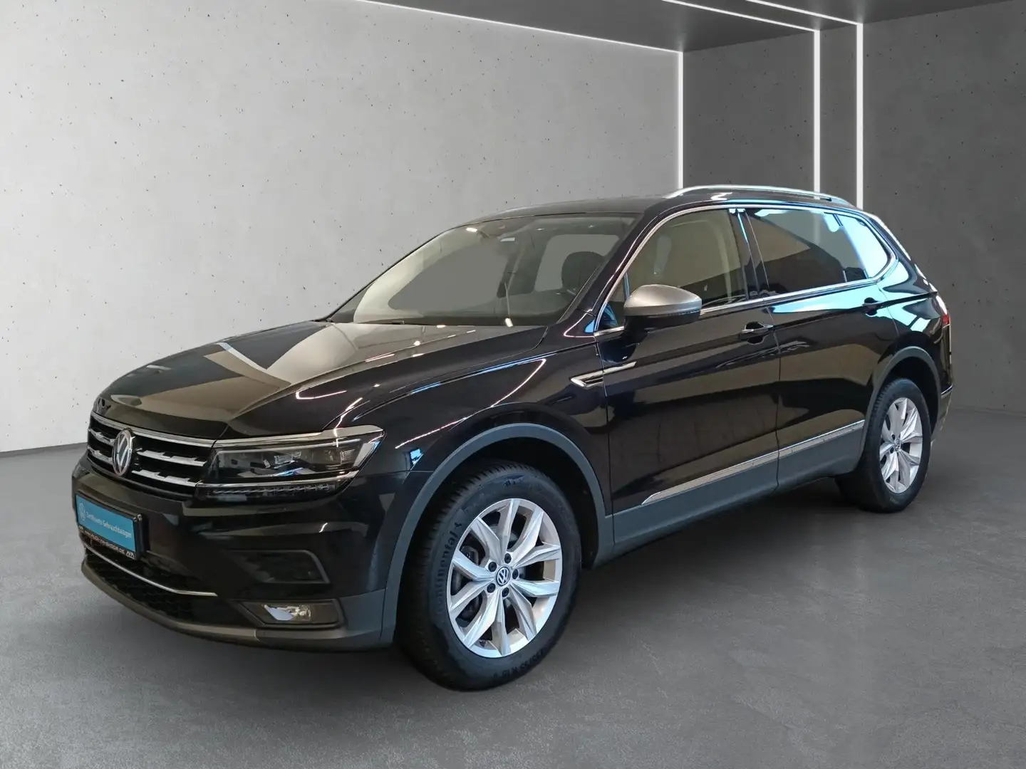 Volkswagen Tiguan Allspace 1.5 TSI Highline DSG Pano*ACC*App-Connect*LED Schwarz - 2