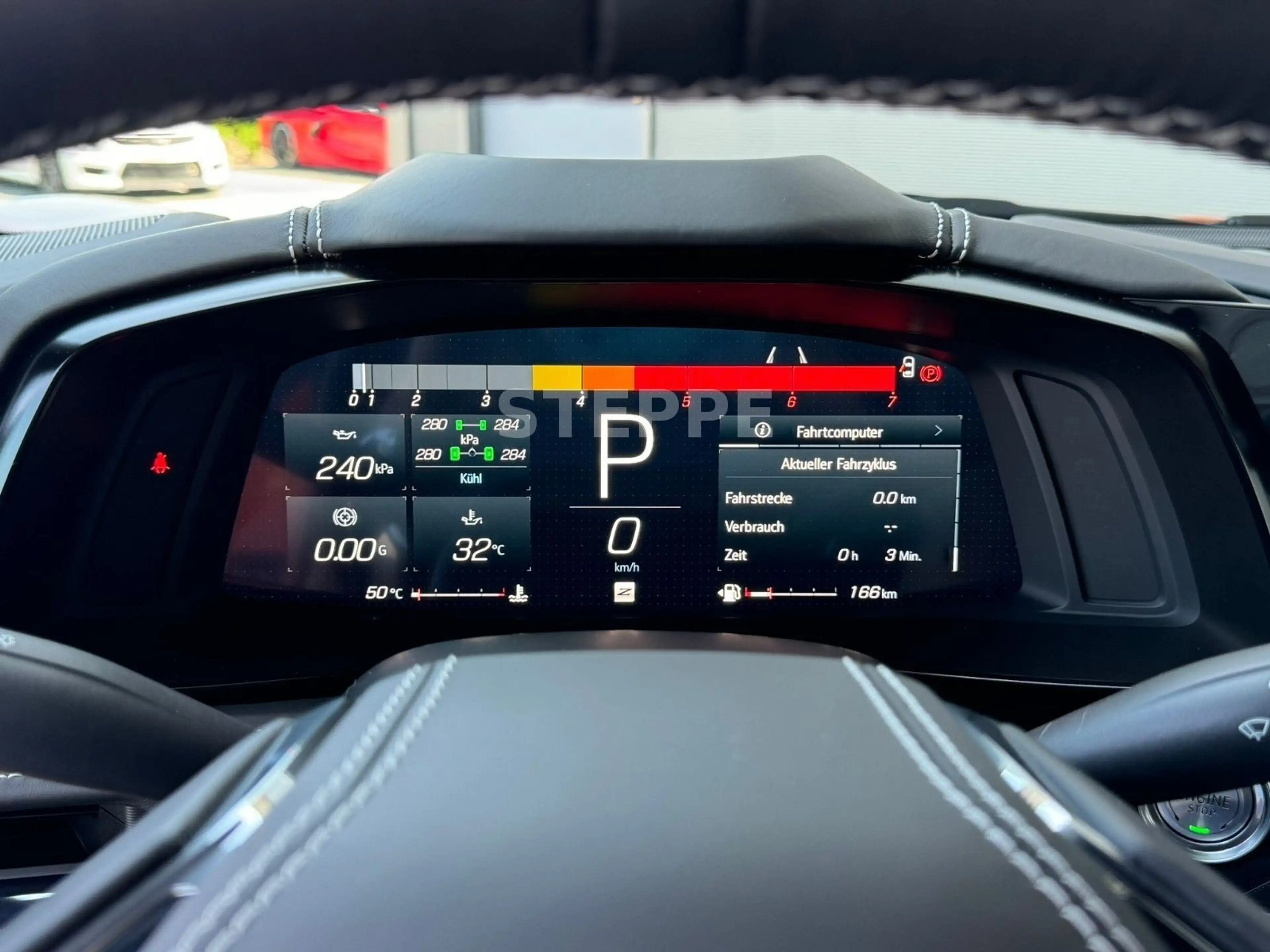 Corvette C8 Stingray Coupe 6,2 V8 3LT Europamodell STEPPE — photo 14