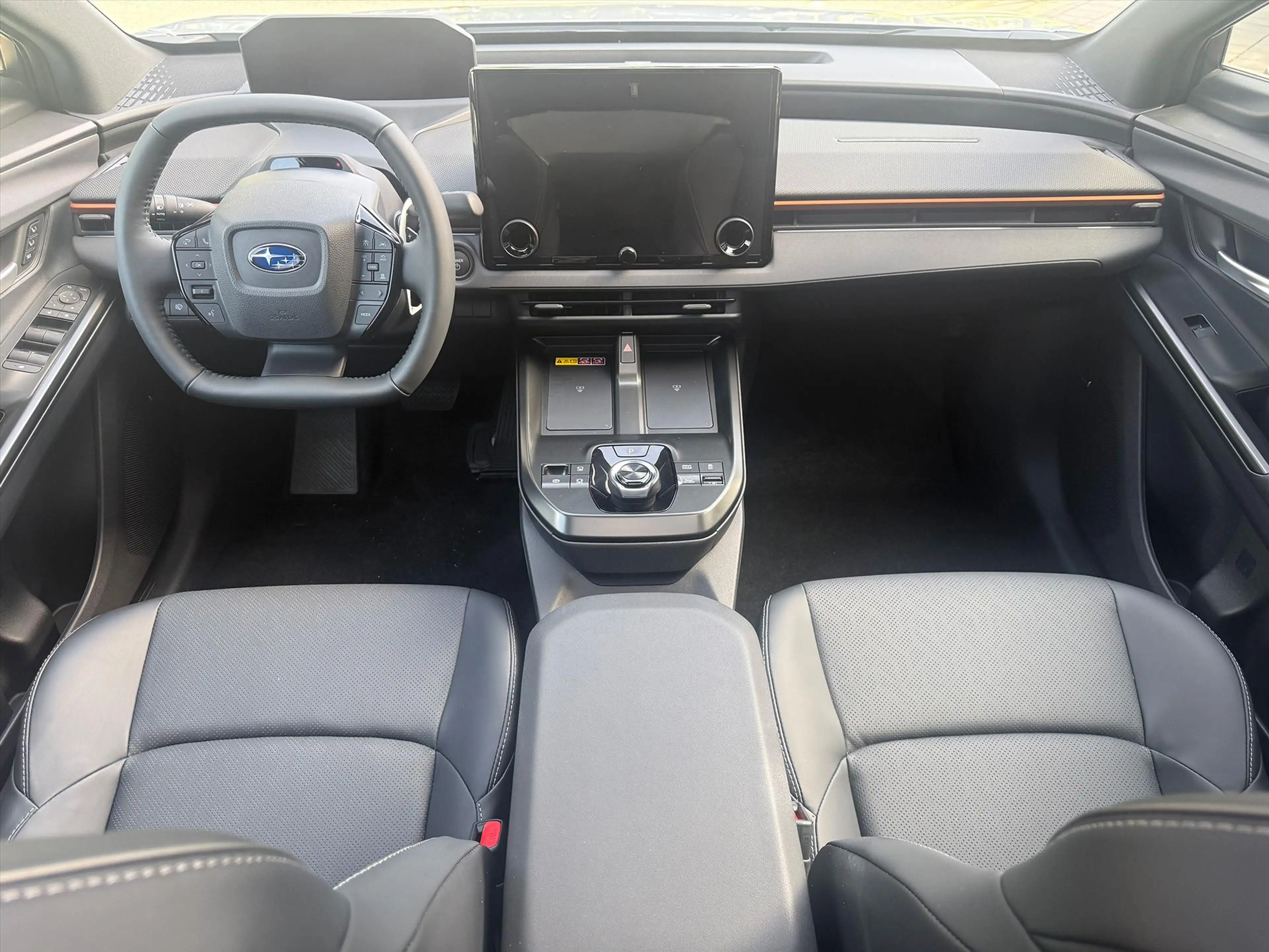 Subaru Uncharted 77 kWh 343pk AWD 4E-xperience+ | Cement Gray Two T — photo 3