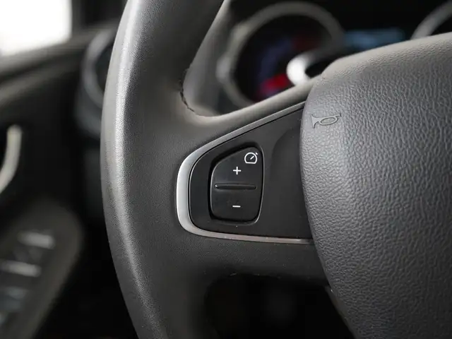 Renault Clio view 7