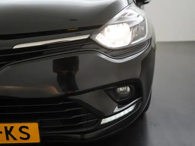 Renault Clio view 18