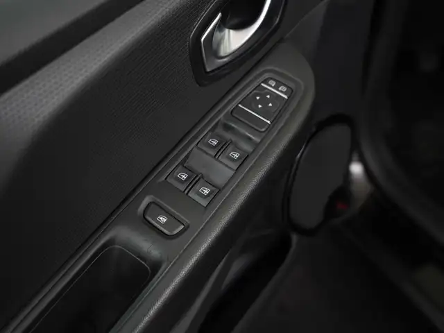Renault Clio view 27