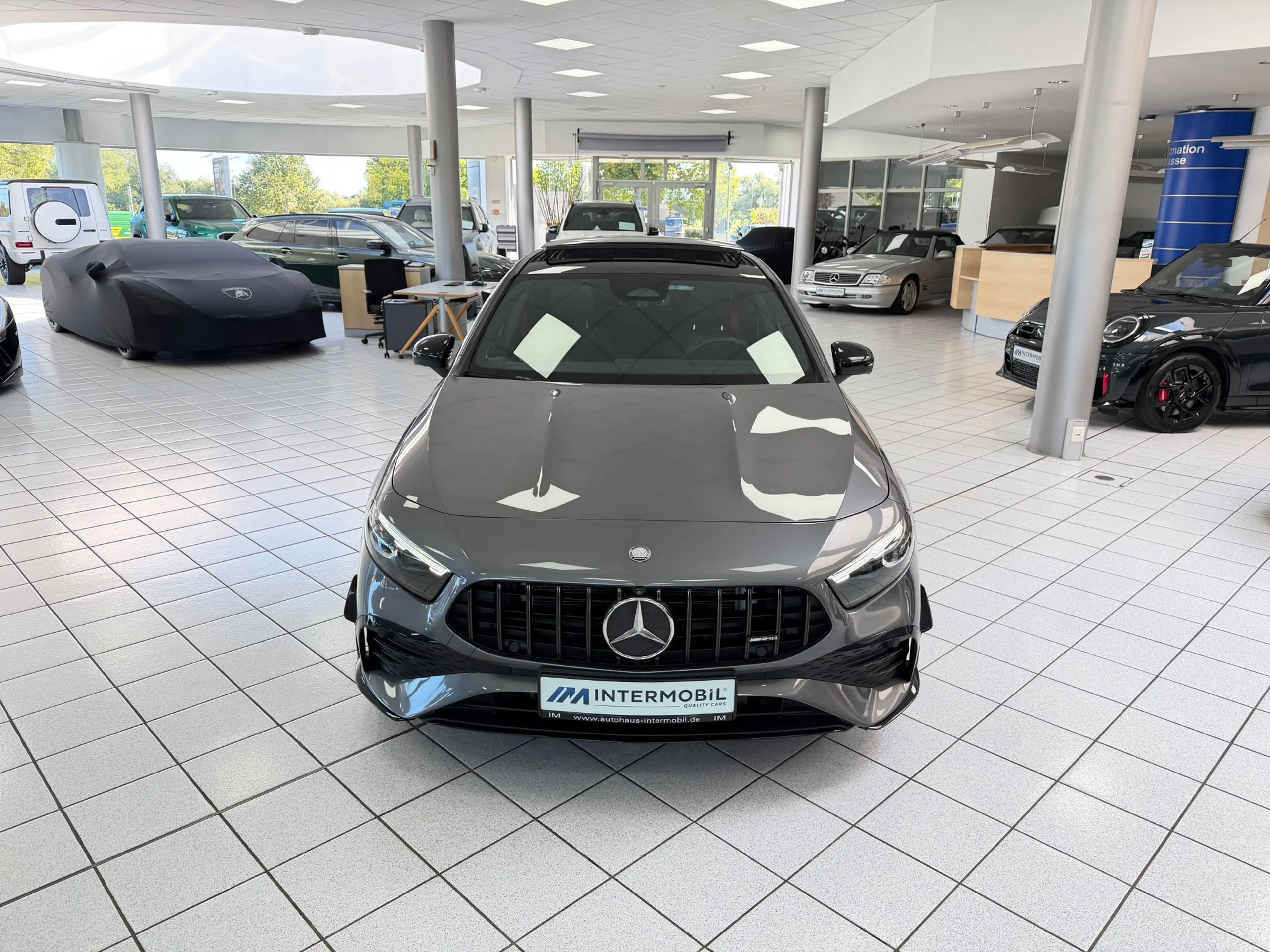 Mercedes-Benz A 35 AMG Lim*AERO*NIGHT*HUD*PANO*BURM*MEMO*360° — photo 2