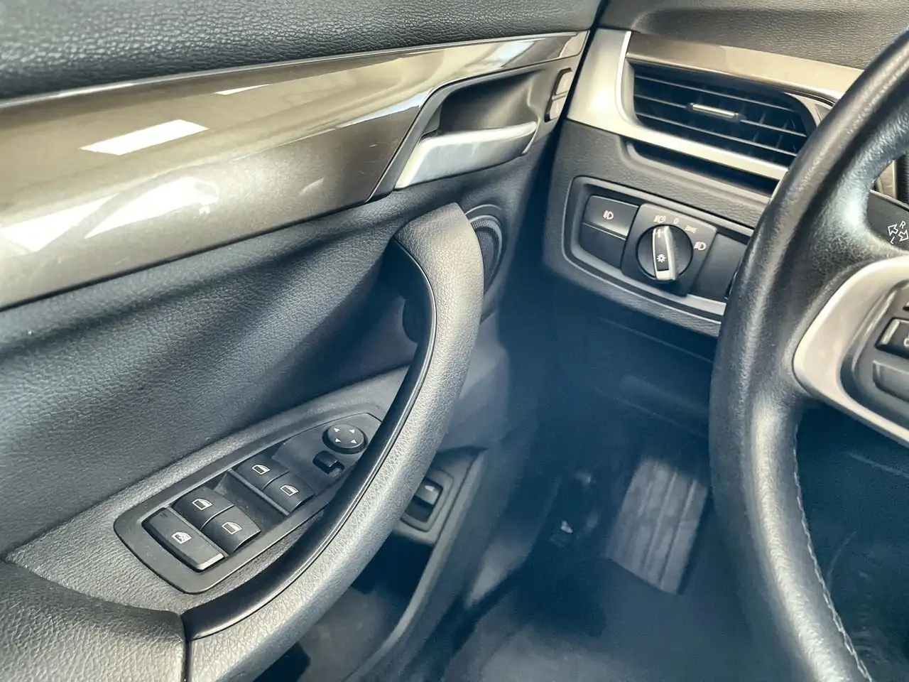 BMW X1 fotografie BMW X1