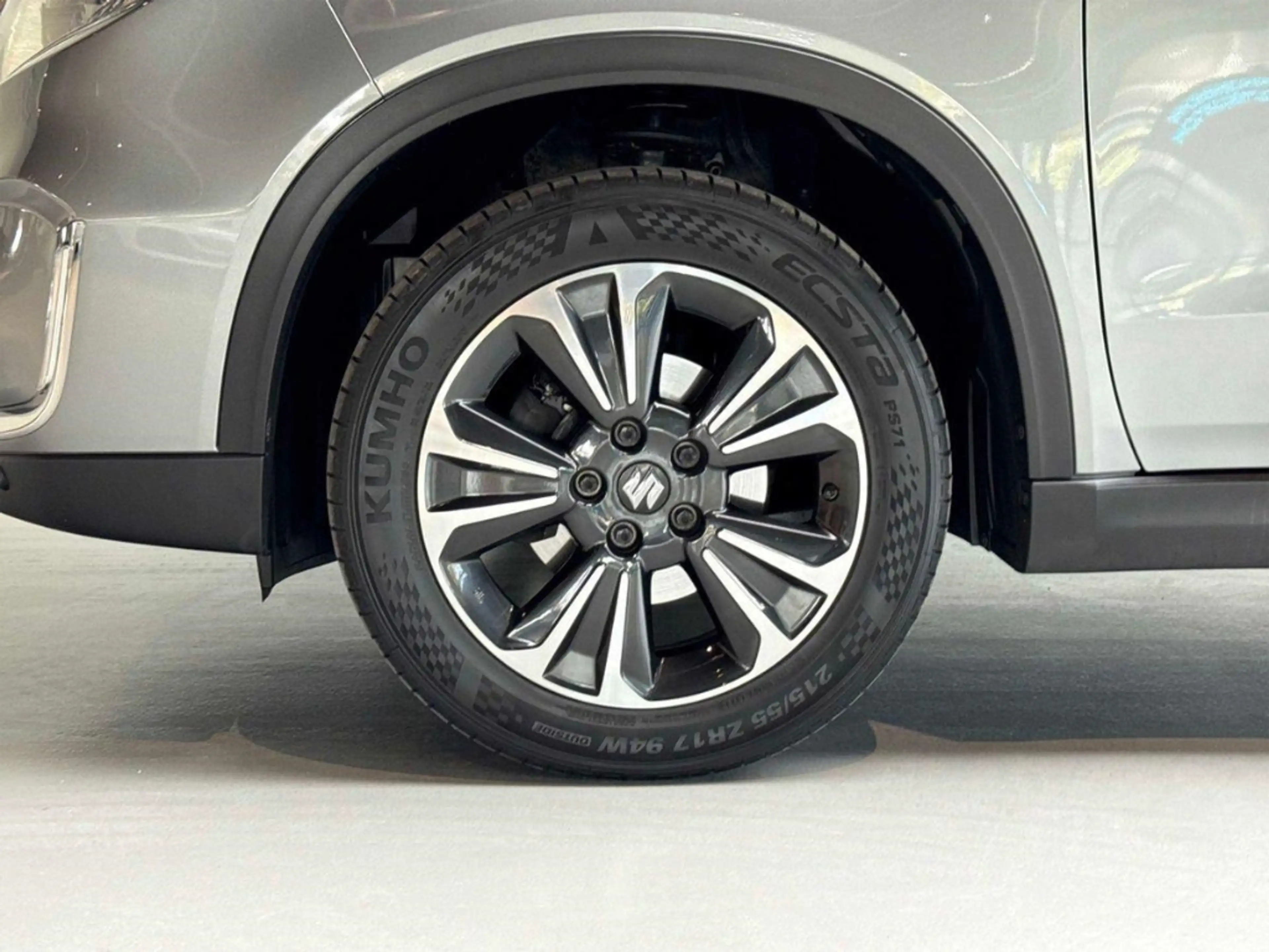 Suzuki Vitara Comfort 1.4 16V BoosterJet ACC Alcantara Kamera — photo 11
