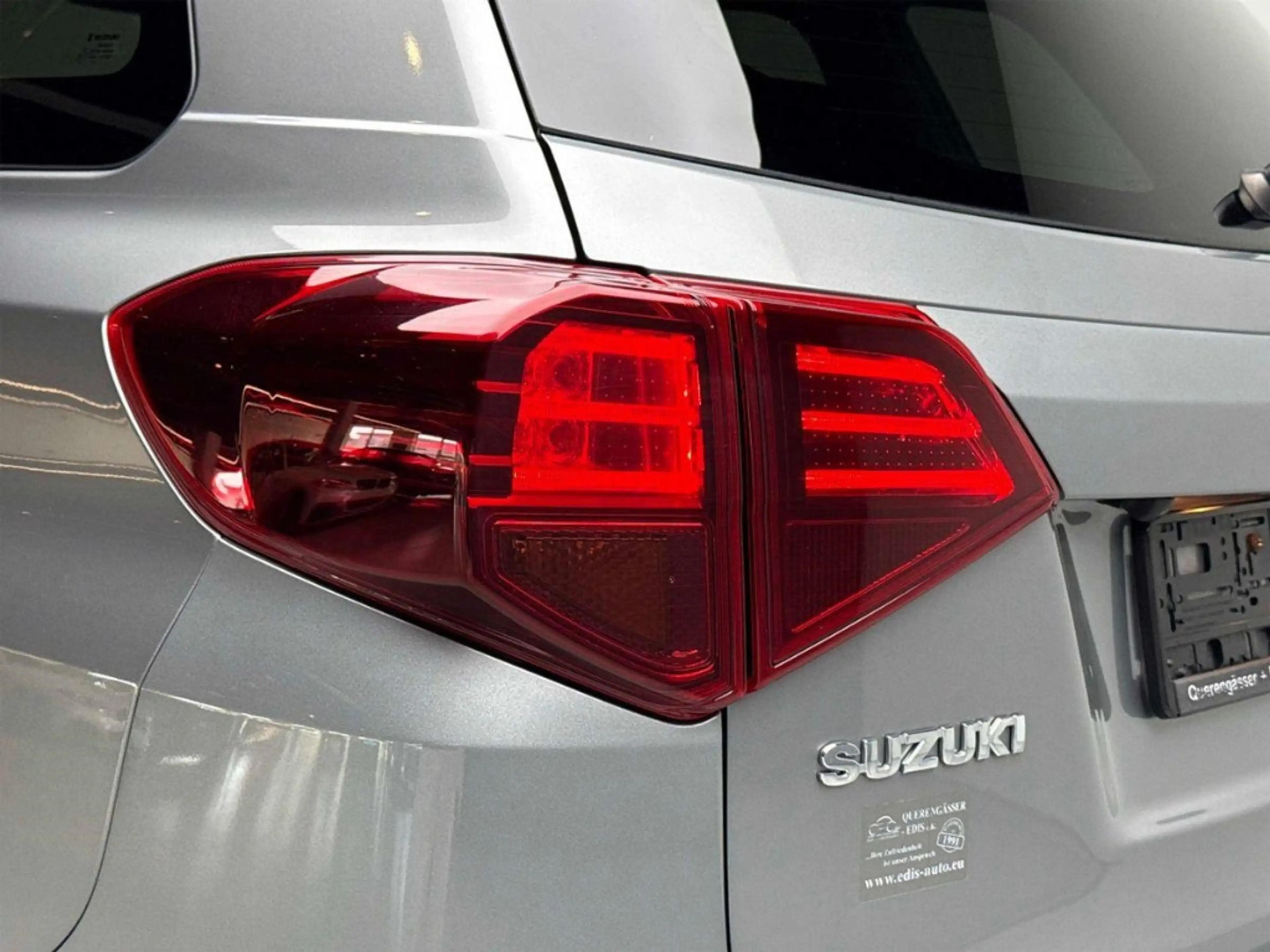 Suzuki Vitara Comfort 1.4 16V BoosterJet ACC Alcantara Kamera — photo 13