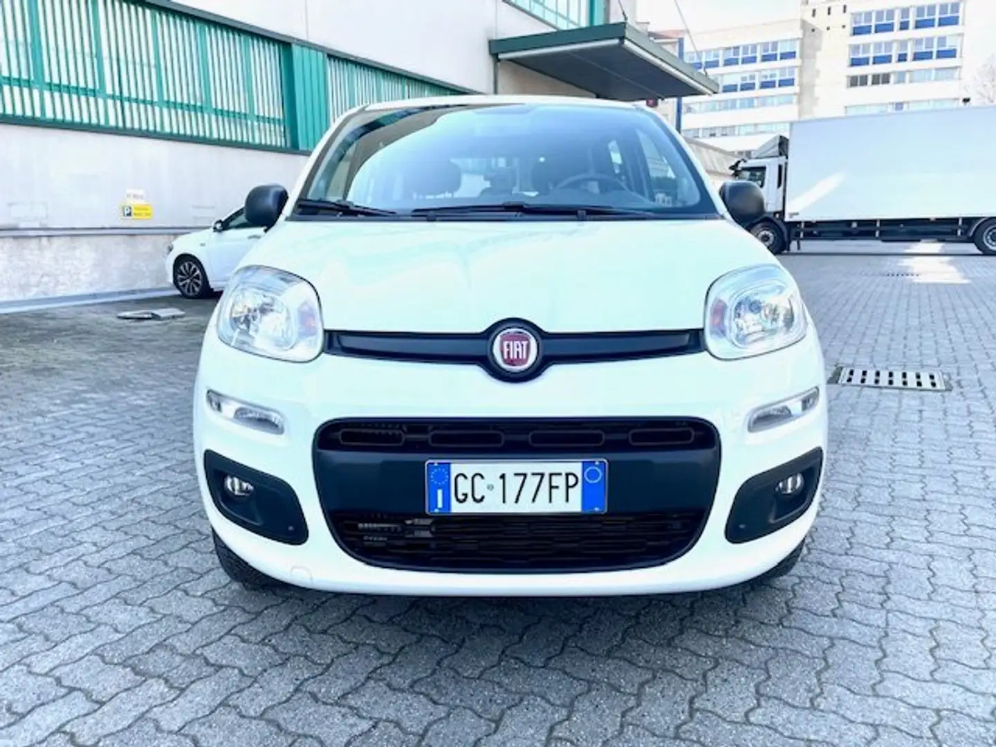 Fiat Panda Panda 0.9 Natural Power Lounge 70cv km 7.800!!!! Blanc - 2
