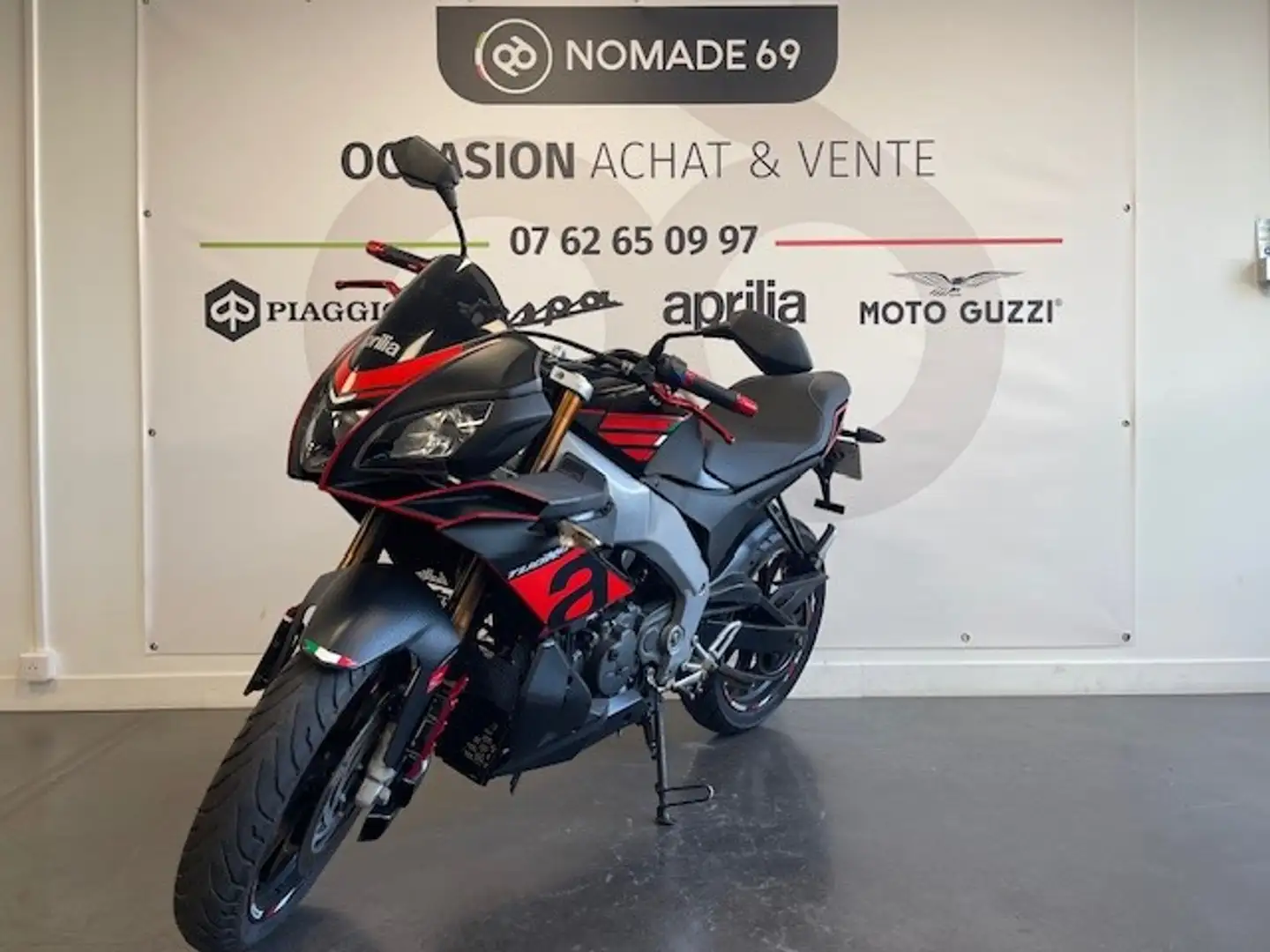 Aprilia Tuono Černá - 2