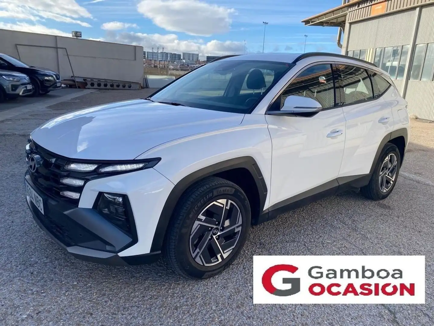 Hyundai TUCSON 1.6 T Maxx Weiß - 1