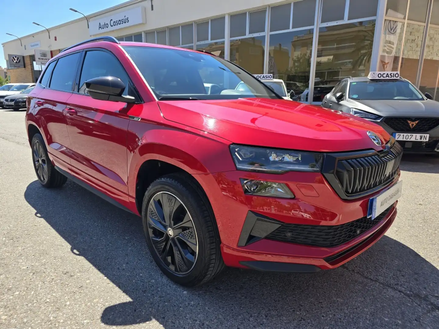 Skoda Karoq 1.5 TSI Sportline ACT DSG 110KW Rojo - 2