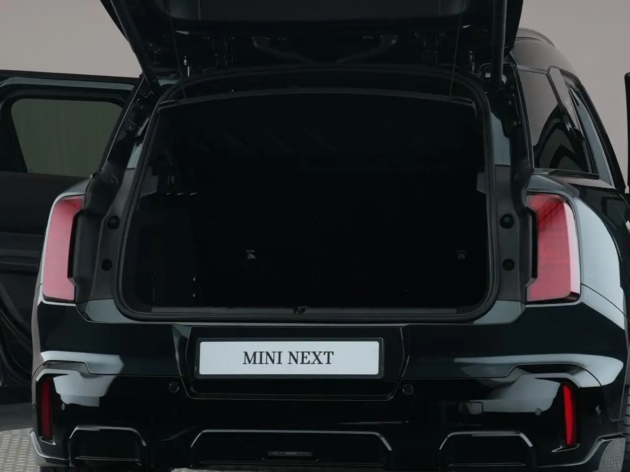 MINI John Cooper Works Countryman 2026 — фото 12