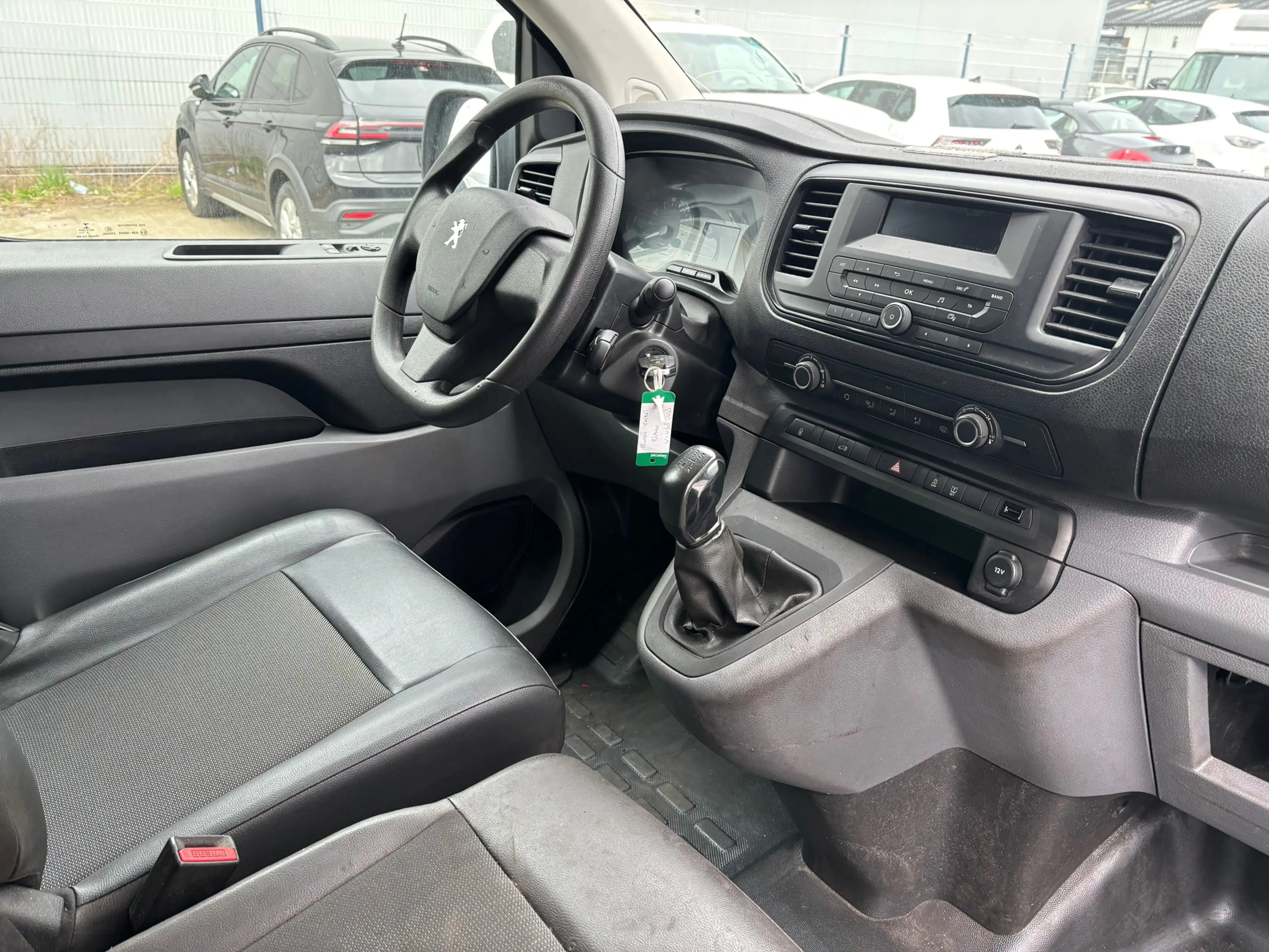 Peugeot Expert 226S 1.6 BlueHDI 95 Premium — photo 8
