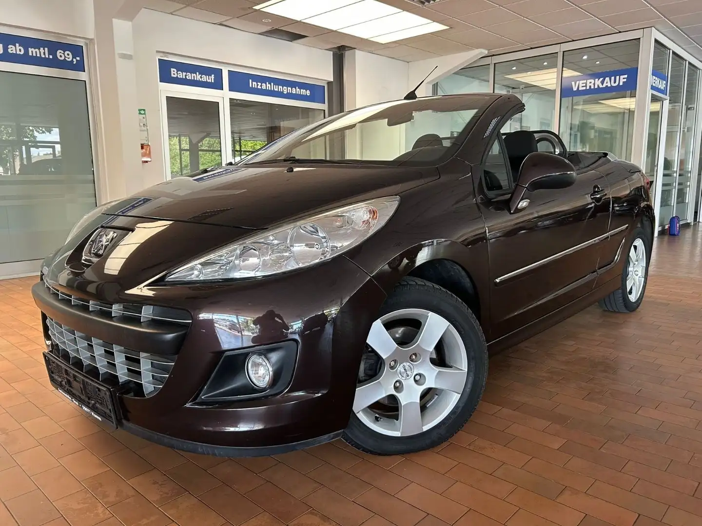 Peugeot 207 CC Cabrio-Coupe Active Lilla - 2