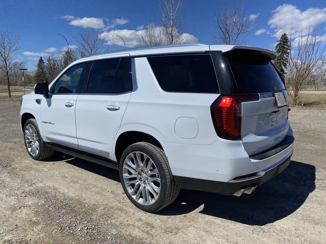 GMC Yukon photo GMC Yukon