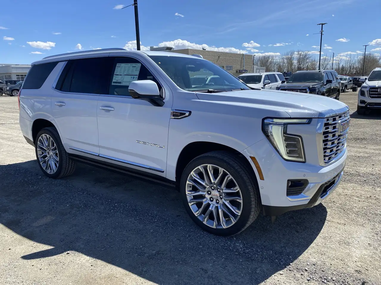 GMC Yukon photo GMC Yukon