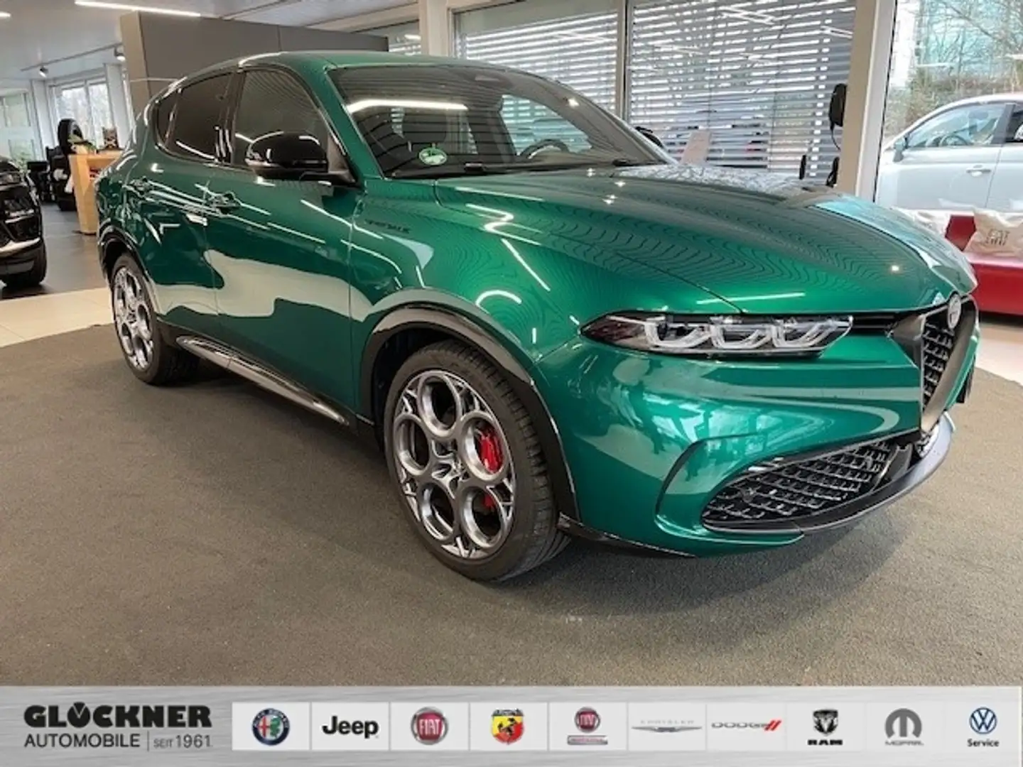 Alfa Romeo Tonale Speciale 1.5 VGT 160 PS Grün - 1