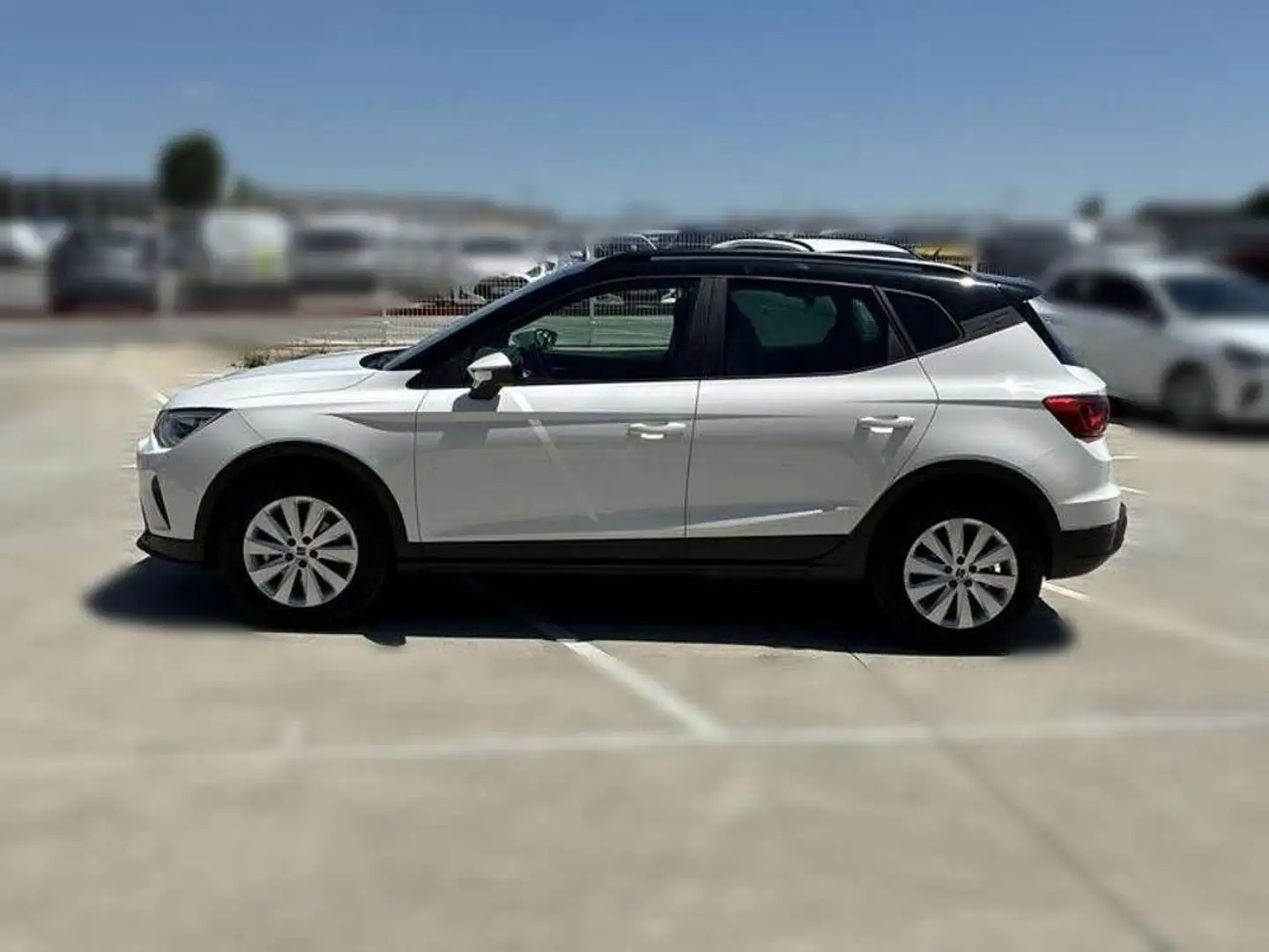 SEAT Arona 1.0 TSI 81kW (110CV) Style Plus Blanco - 2