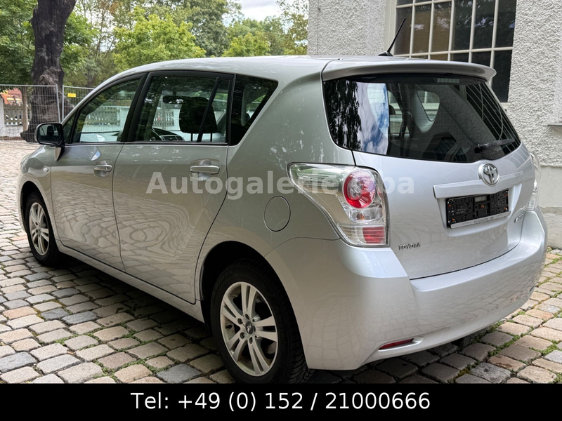 Toyota Verso Life 1.6 Benzin 7-SITZ*TÜV*KLIMA*AHK*ALU — photo 7