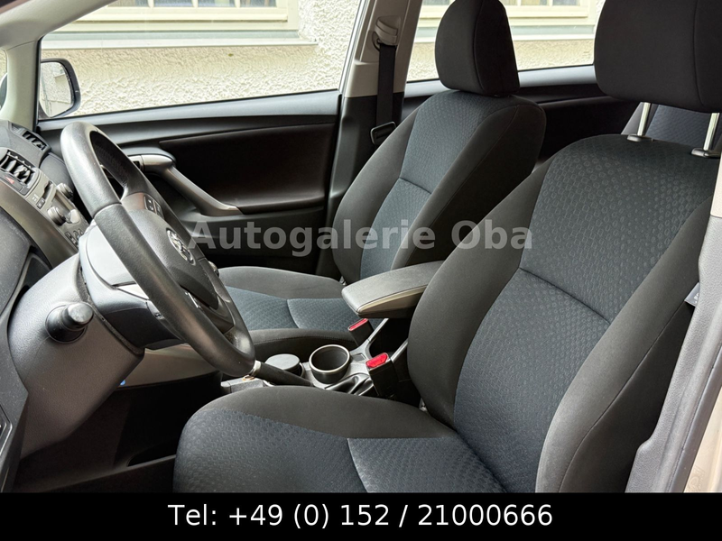 Toyota Verso Life 1.6 Benzin 7-SITZ*TÜV*KLIMA*AHK*ALU — photo 14